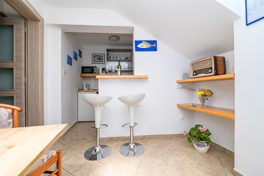 Apartamento Bozena Mali Lošinj Exterior foto